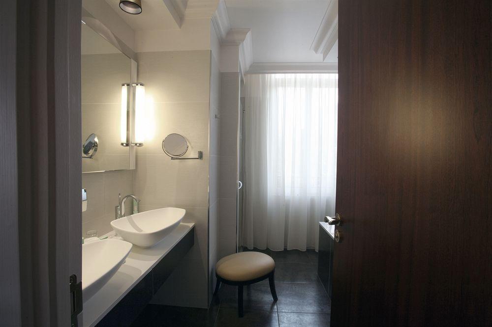 Hotel Princesse Flore Руая Екстер'єр фото