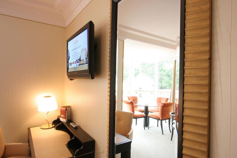 Hotel Princesse Flore Руая Екстер'єр фото