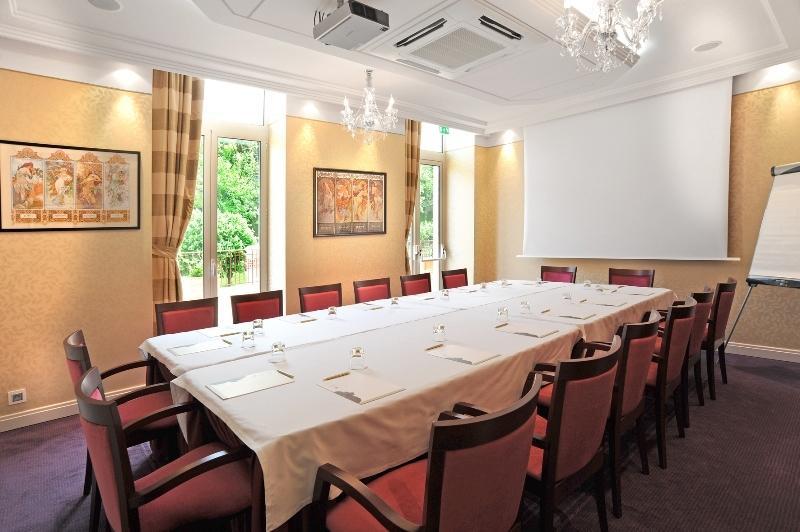Hotel Princesse Flore Руая Екстер'єр фото